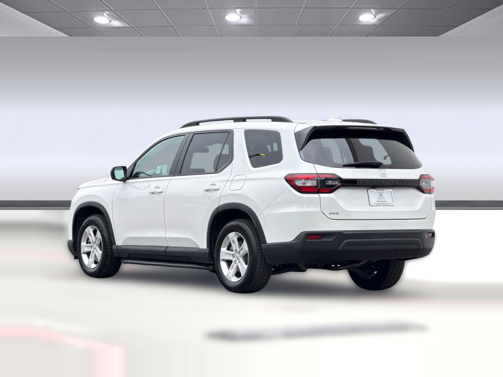 Certified 2023 Honda Pilot LX image 3