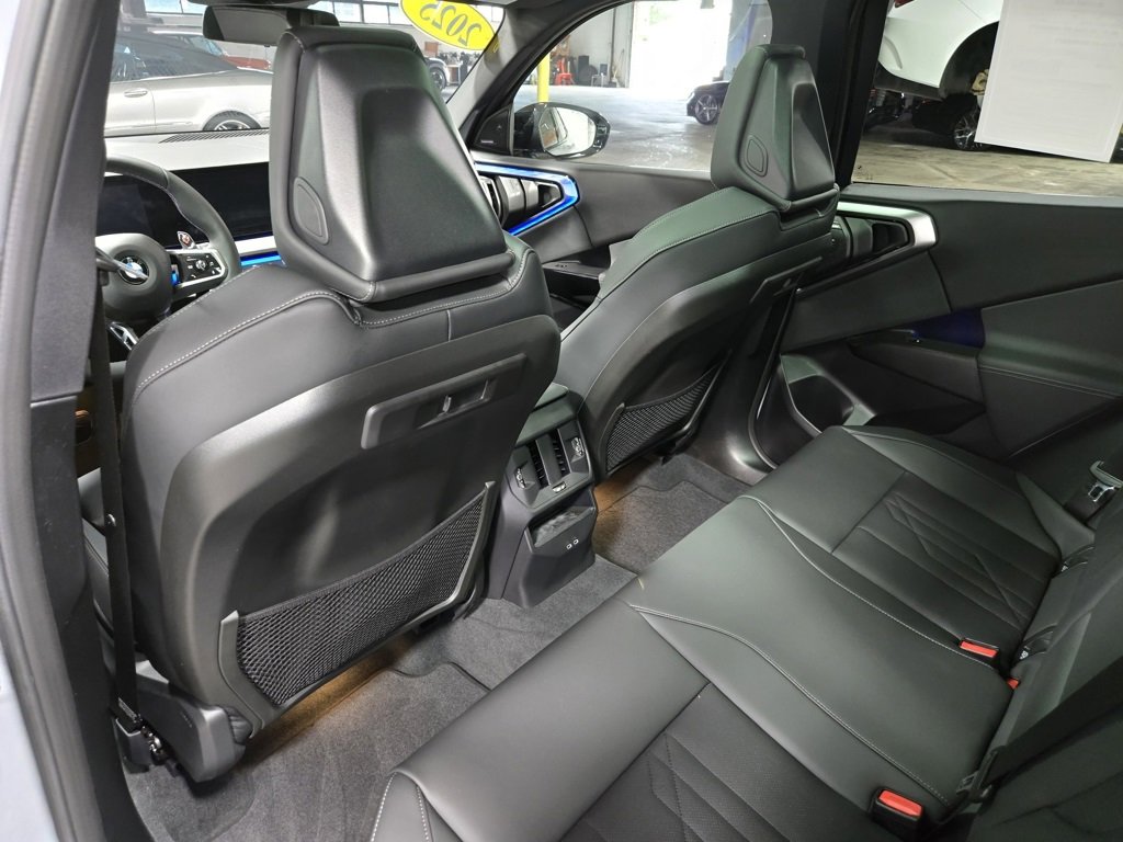 Used 2025 BMW X3 M50 w/ Premium Package image 36