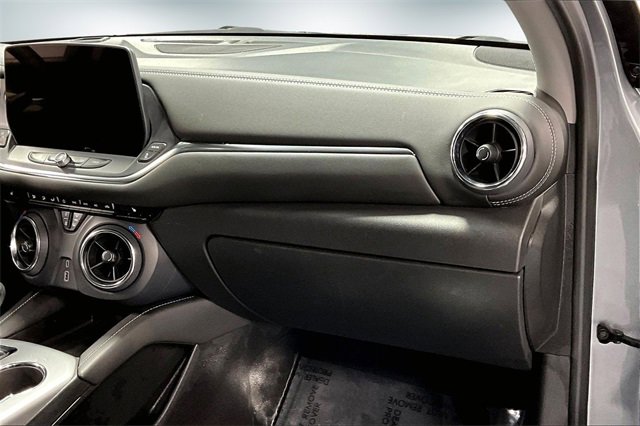 Used 2025 Chevrolet Blazer LT image 25