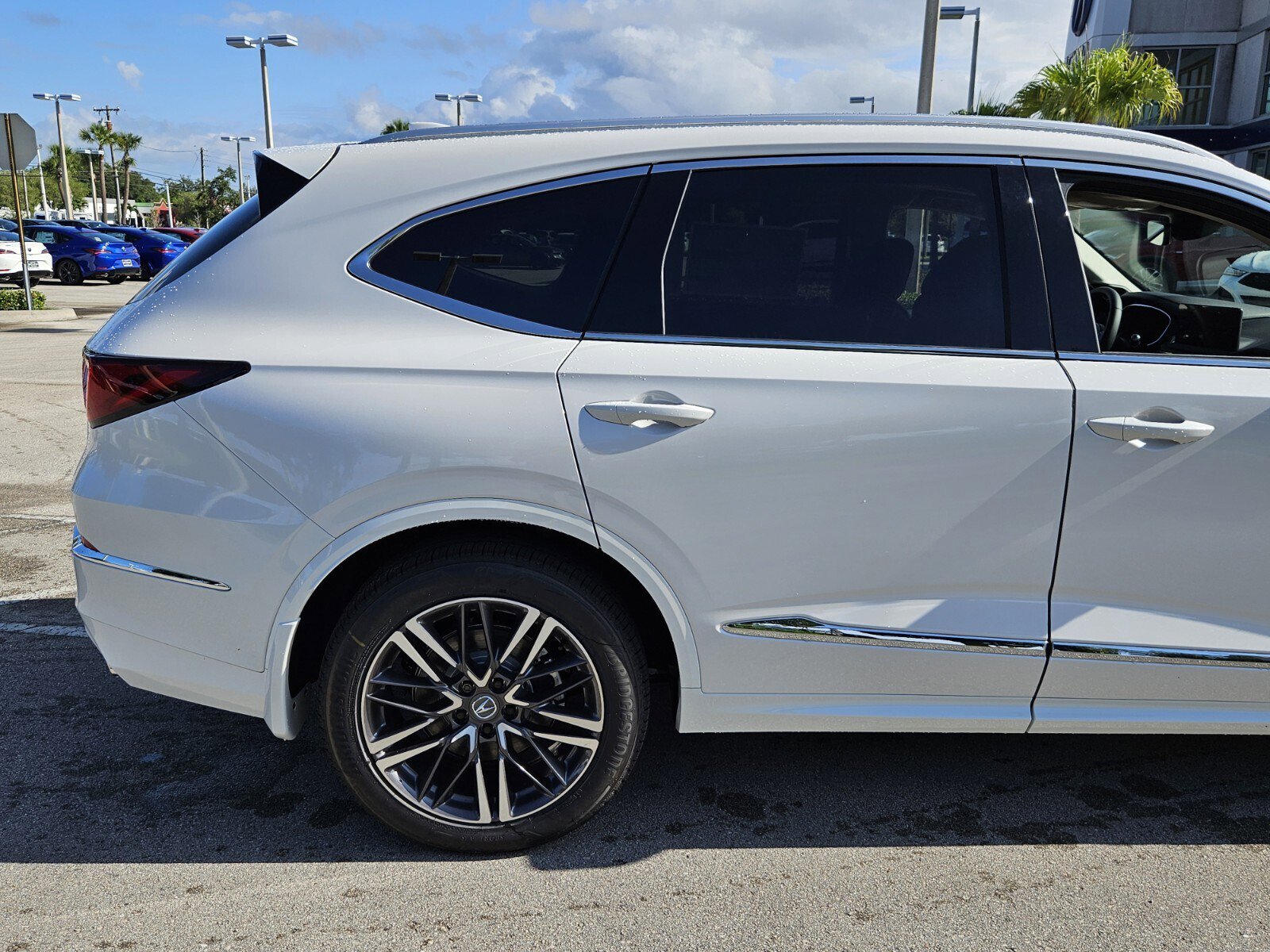 New 2026 Acura MDX SH-AWD w/ Advance Package image 4