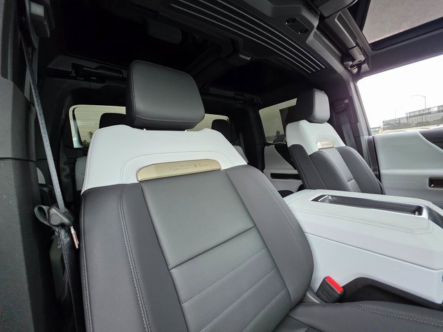 Used 2025 GMC Hummer EV 2X image 11