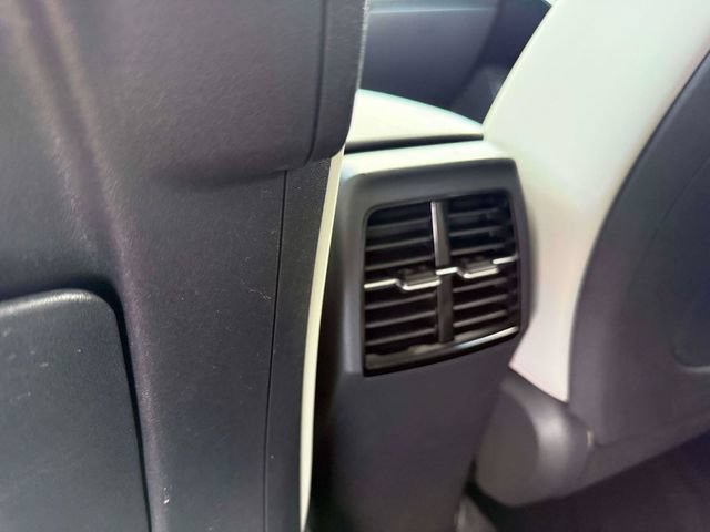 Used 2024 Kia Niro EX FWD image 14