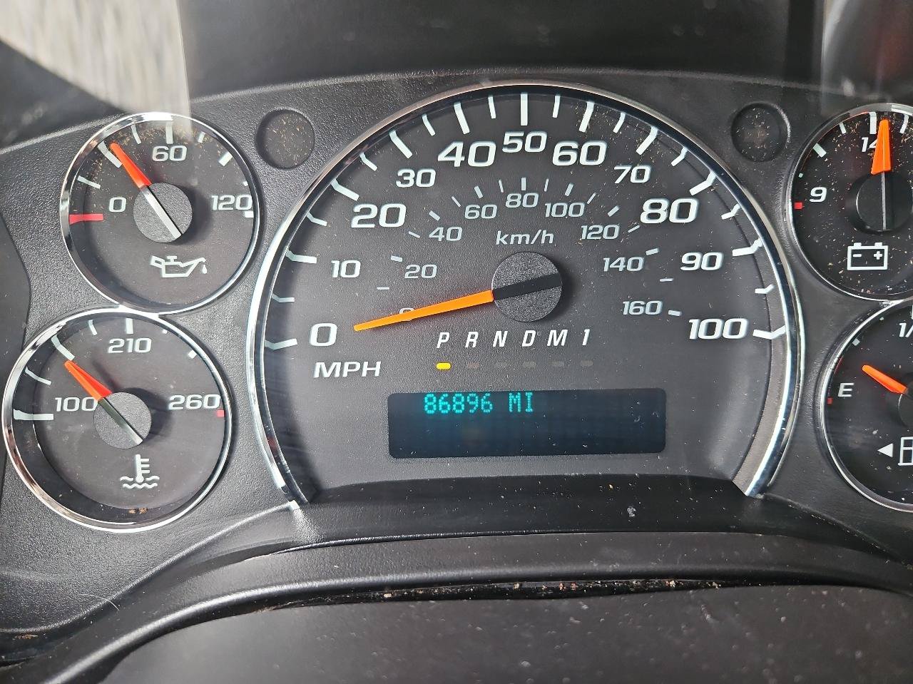 Used 2015 Chevrolet Express 3500 w/ Shuttle Bus Package RWD image 43