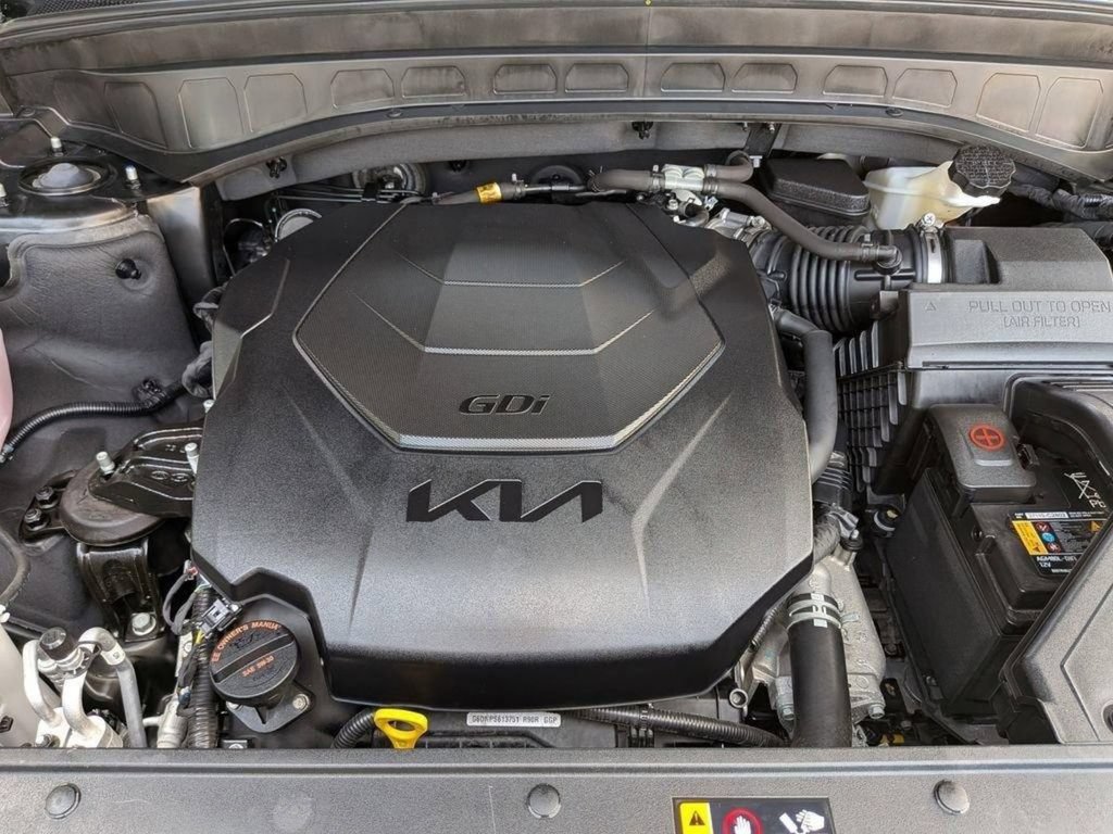 Certified 2024 Kia Telluride S w/ S Sunroof Package AWD/4WD image 32