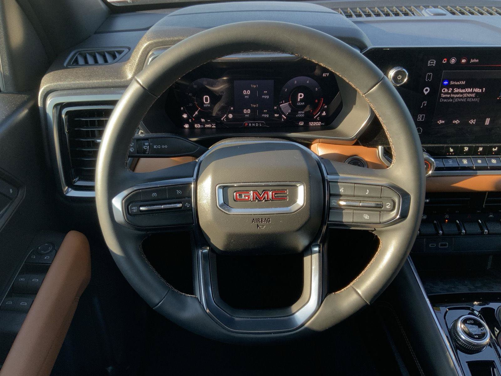 Used 2024 GMC Canyon AT4 w/ Canyon Safety Plus Package AWD/4WD image 29