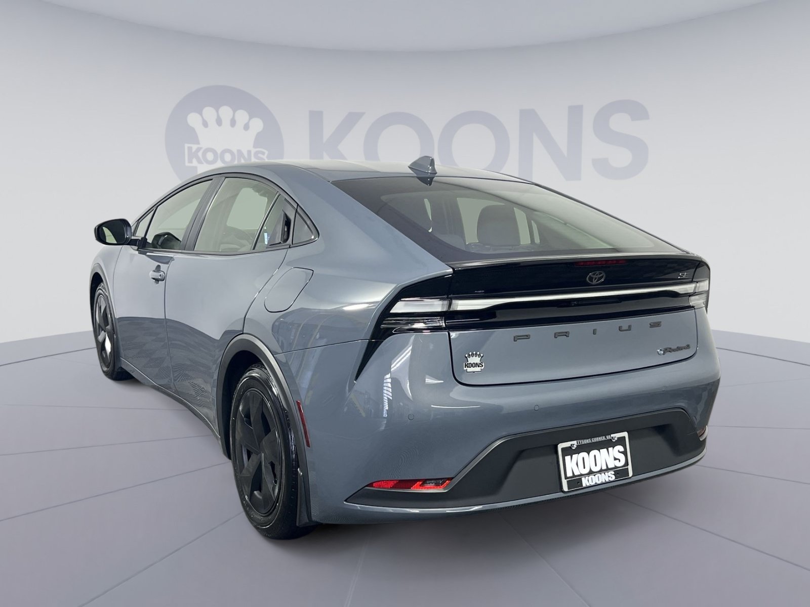 Used 2023 Toyota Prius Prime FWD image 8