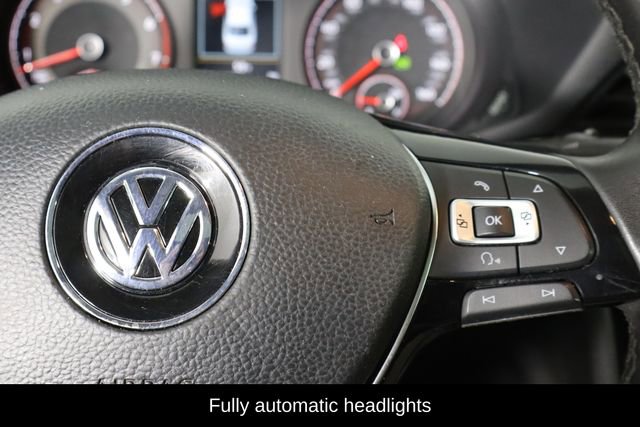 Used 2020 Volkswagen Passat 2.0T R-Line FWD image 10