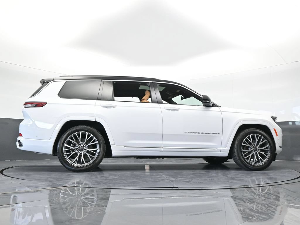 New 2025 Jeep Grand Cherokee L Summit AWD/4WD image 85