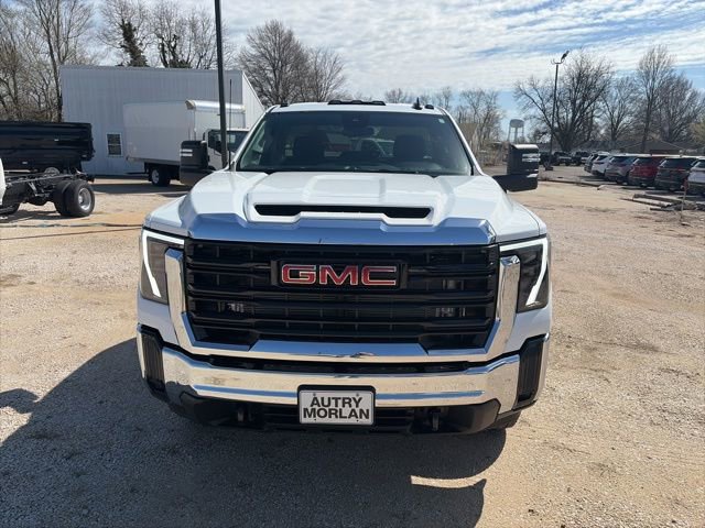 New 2026 GMC Sierra 3500 Pro w/ Convenience Package image 8