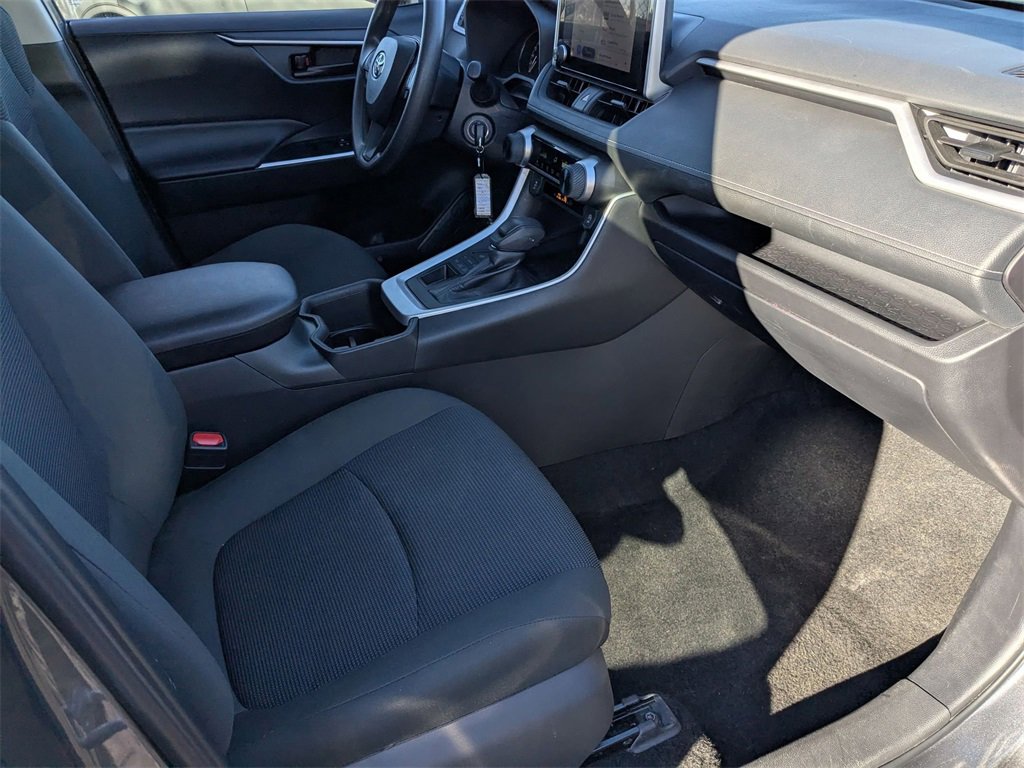 Used 2024 Toyota RAV4 LE image 35
