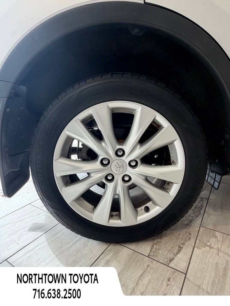 Used 2014 Toyota RAV4 Limited AWD/4WD image 11