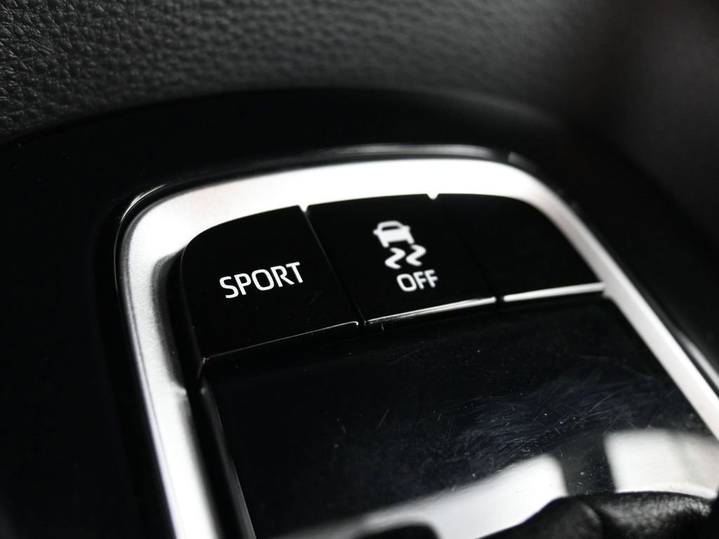 Used 2022 Toyota Corolla SE FWD image 39