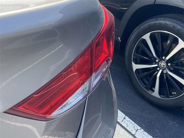 Used 2013 Hyundai Elantra Limited w/ Technology Pkg image 8