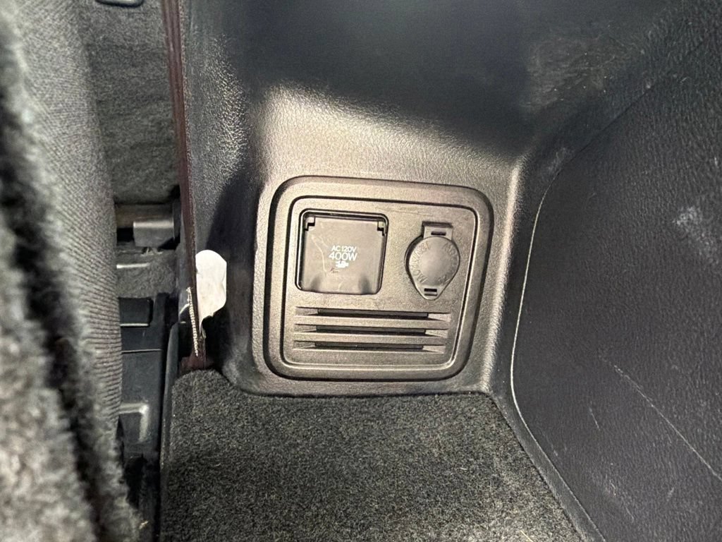 Used 2018 Toyota 4Runner SR5 AWD/4WD image 45