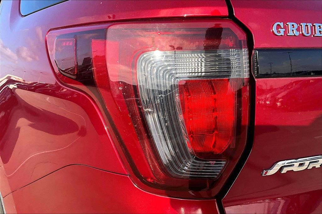 Used 2017 Ford Explorer Sport image 36