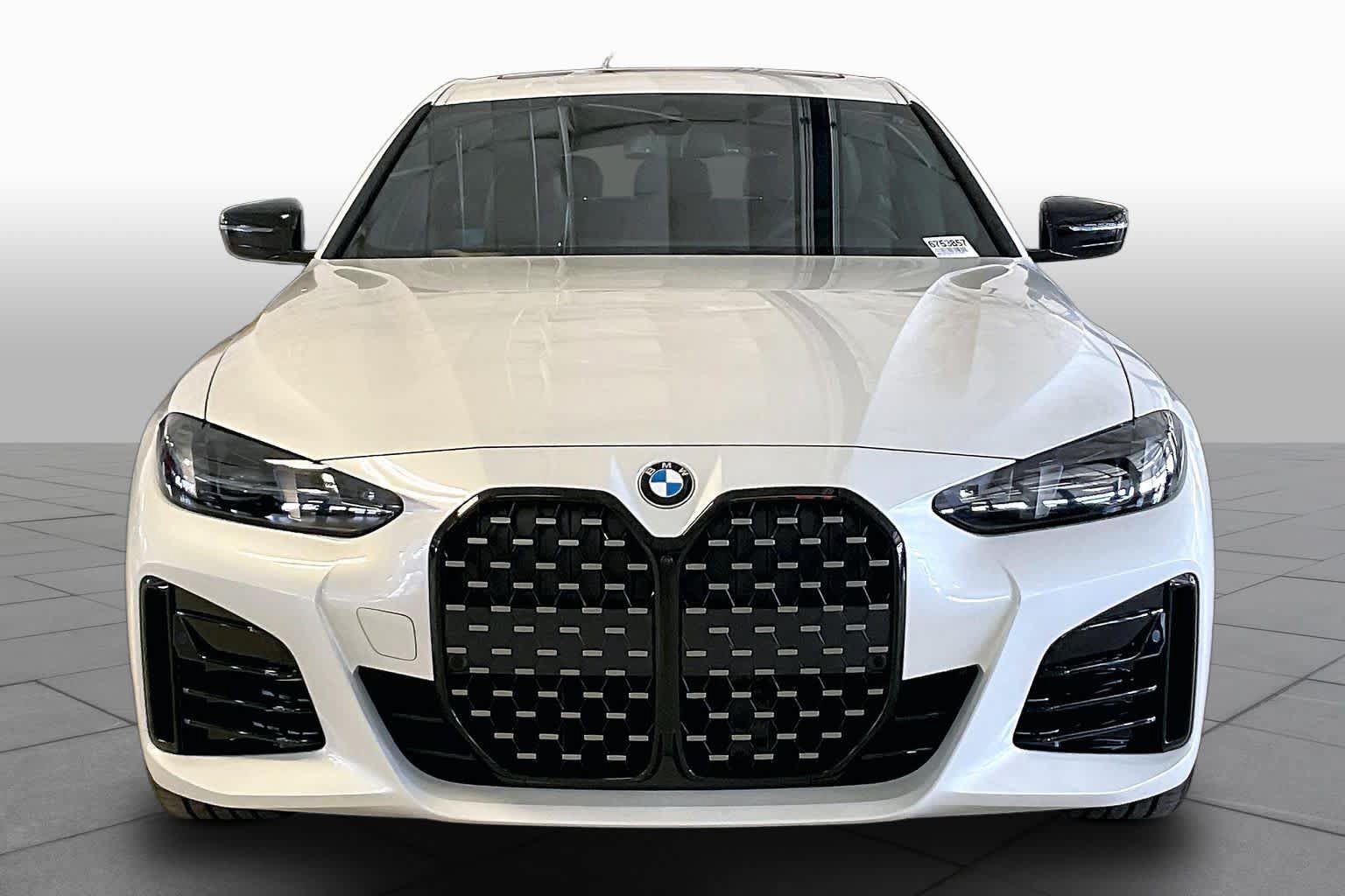 New 2026 BMW 430i xDrive w/ M Sport Package AWD/4WD image 3