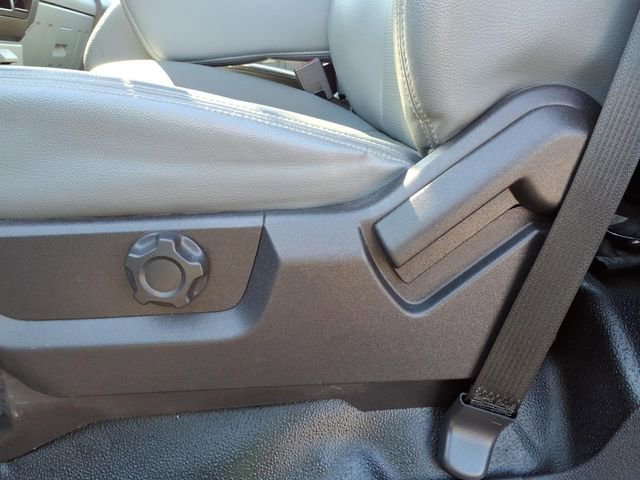 Used 2016 Ford F250 XL w/ Snow Plow Prep Package image 16