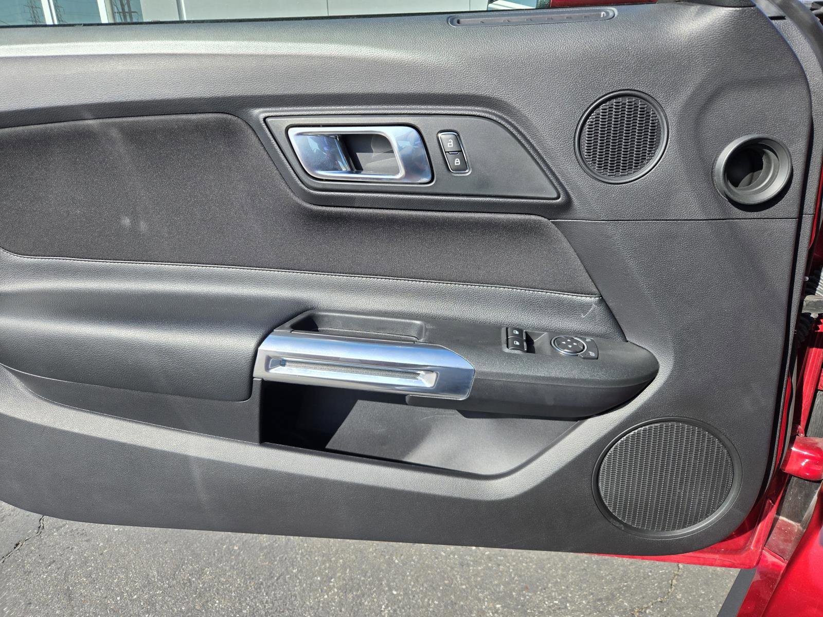 Used 2019 Ford Mustang EcoBoost Fastback RWD w/ Equipment Group 101A image 19