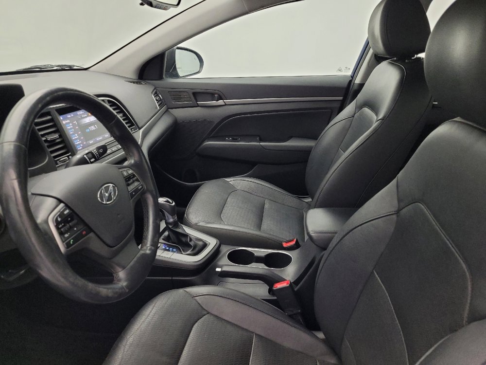 Used 2017 Hyundai Elantra Limited image 17