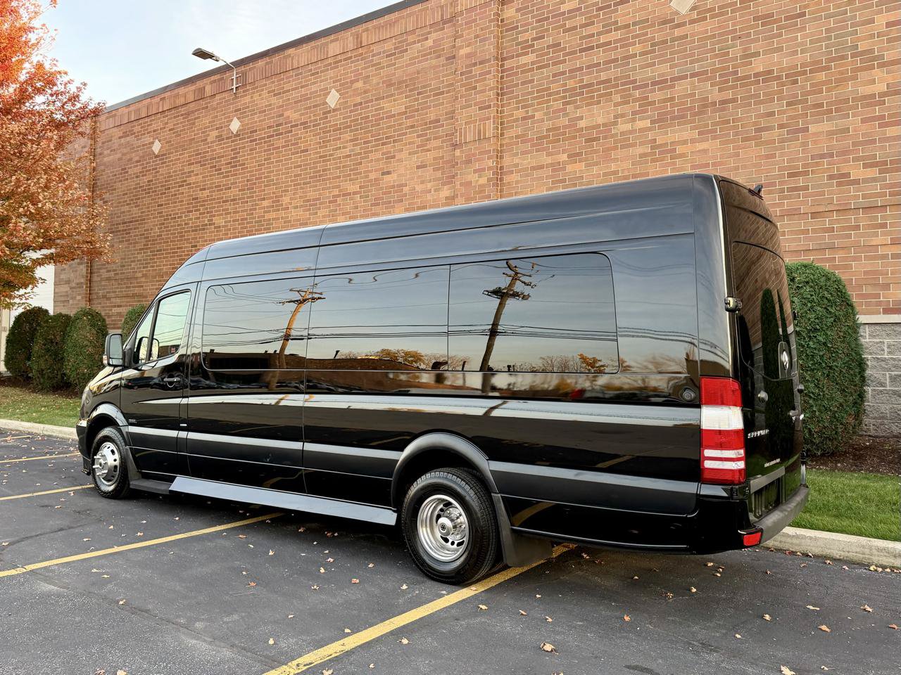 Used 2016 Mercedes-Benz Sprinter 3500 image 8