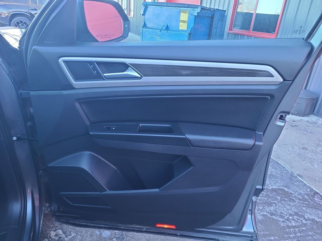 Used 2019 Volkswagen Atlas SE w/ Towing Package image 40