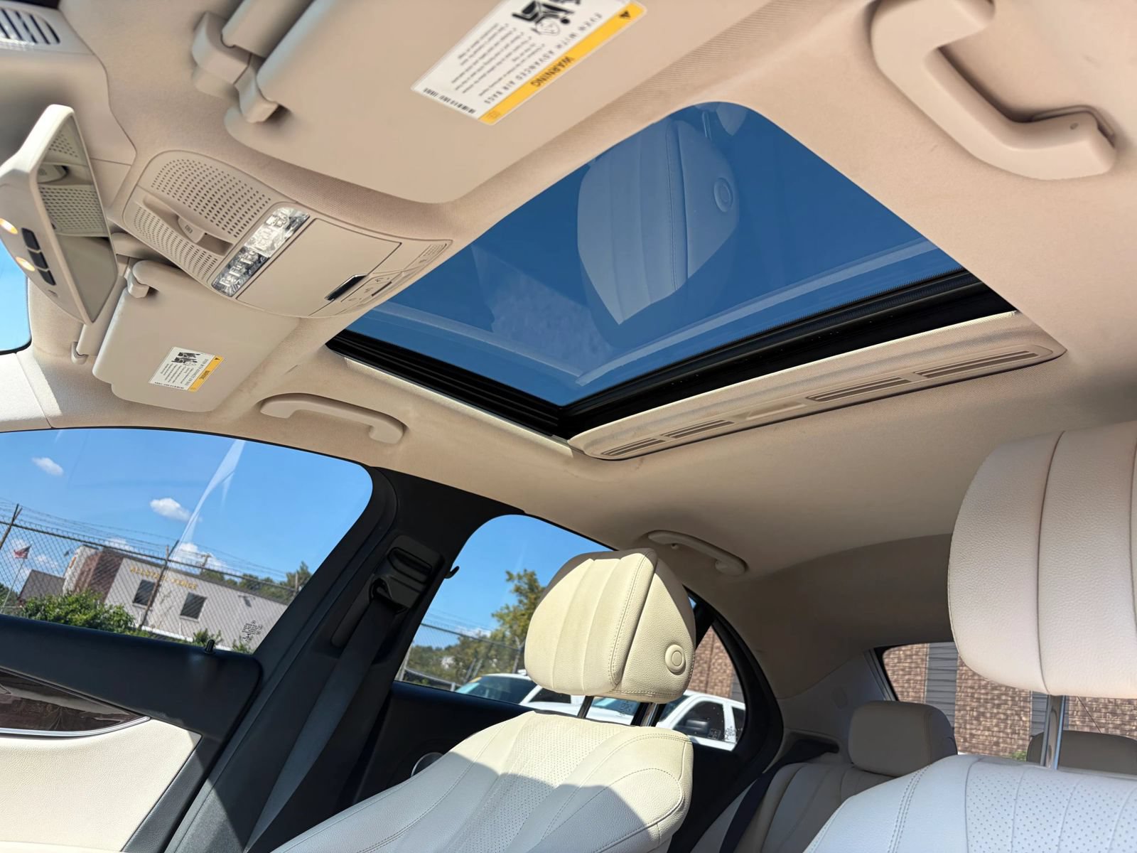 Used 2017 Mercedes-Benz E 300 image 12