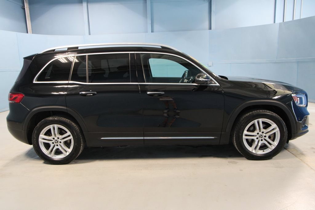 Used 2022 Mercedes-Benz GLB 250 4MATIC image 36