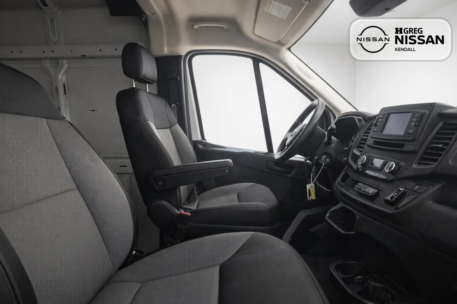 Used 2025 RAM ProMaster 2500 w/ Convenience Group FWD image 11