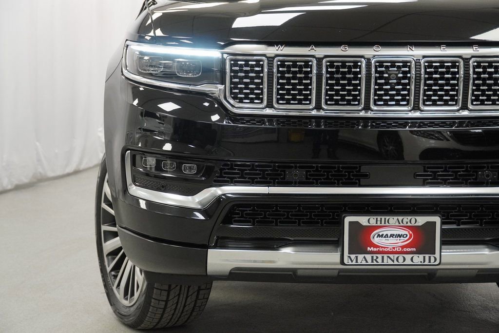 Certified 2024 Jeep Grand Wagoneer Series III w/ Rear Seat Video Group 1 image 7