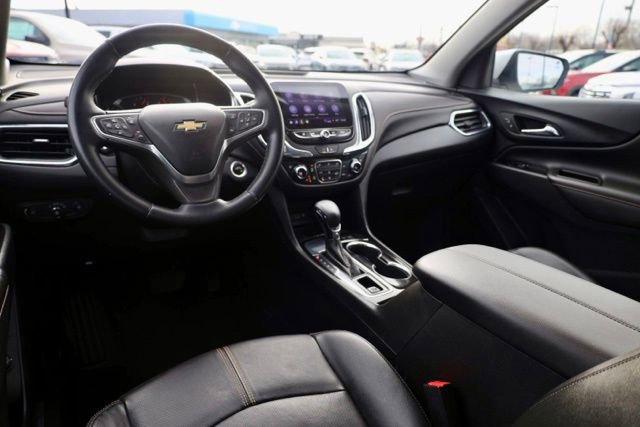 Used 2023 Chevrolet Equinox Premier image 8