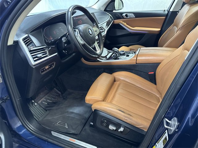 Used 2021 BMW X7 xDrive40i w/ Executive Package image 12