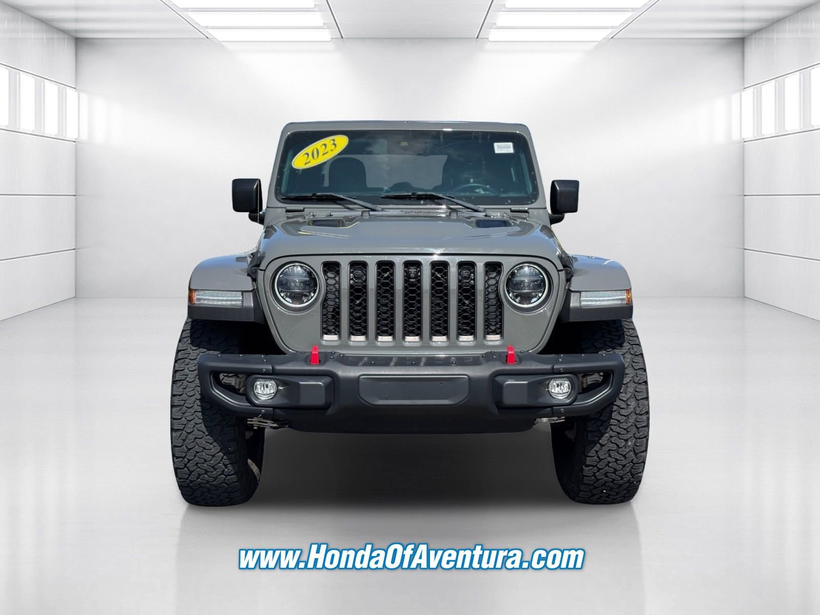 Used 2023 Jeep Gladiator Rubicon w/ LED Lighting Group AWD/4WD image 2
