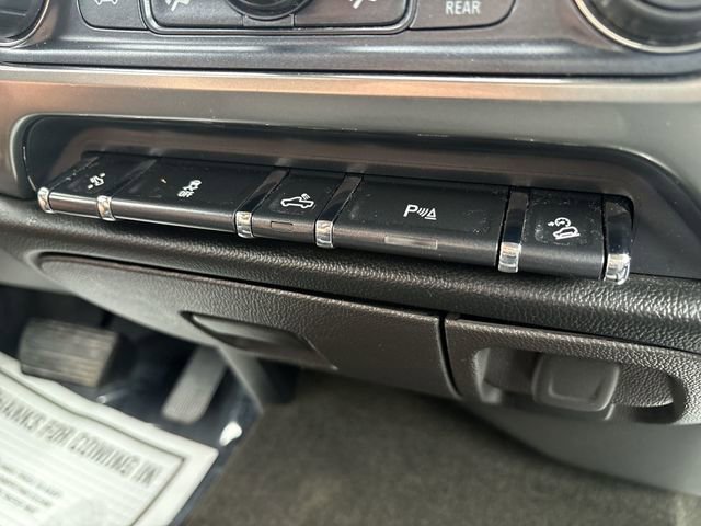 Used 2017 Chevrolet Silverado 1500 LT w/ All Star Edition image 38