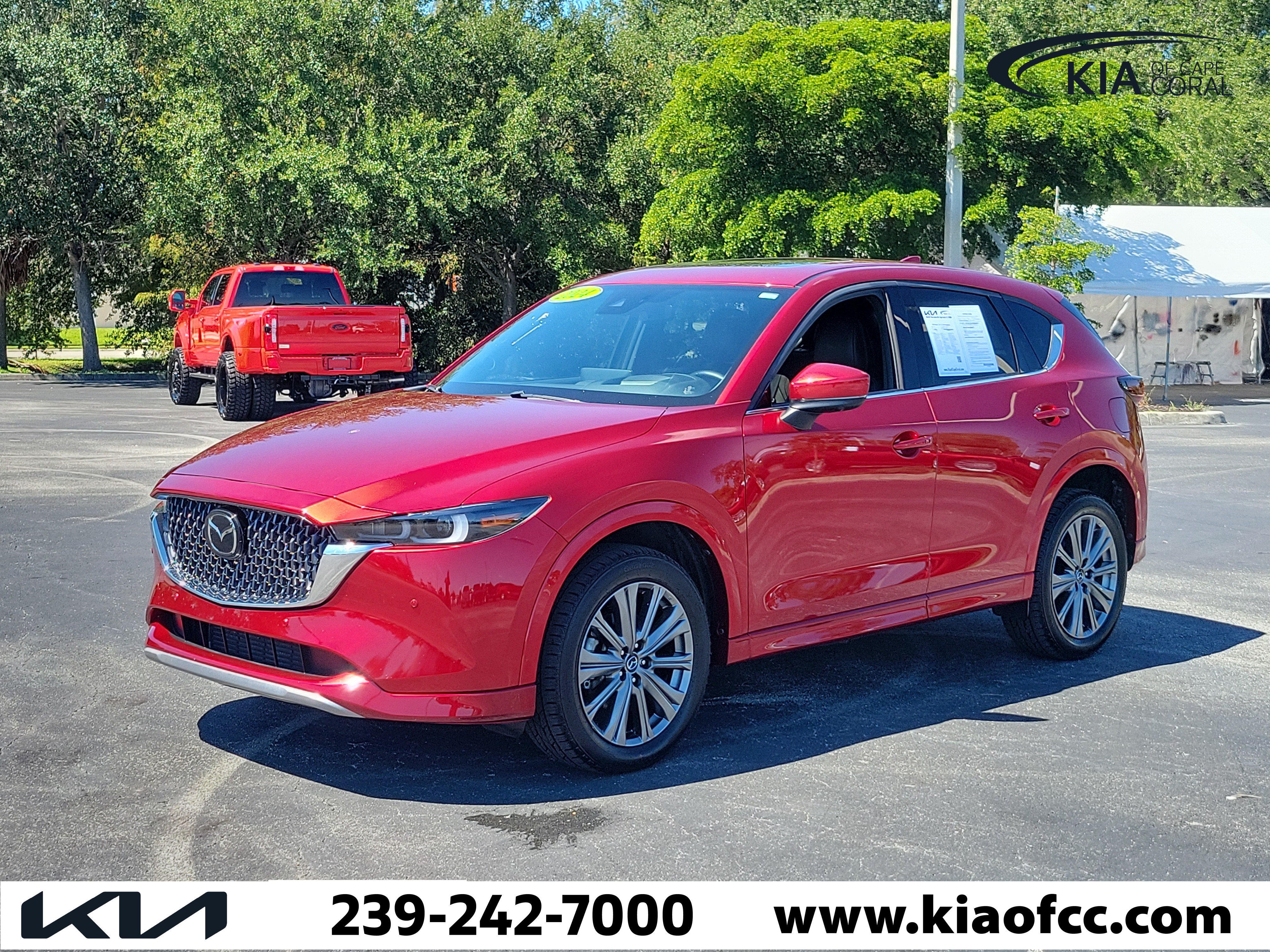 Used 2024 MAZDA CX-5 Signature AWD/4WD image 3