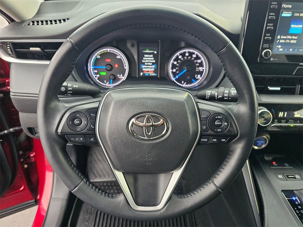 Used 2022 Toyota Venza LE image 28