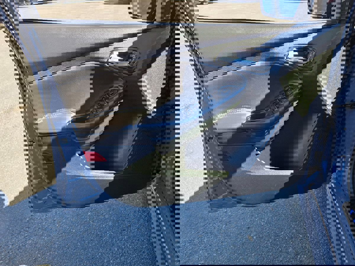 Used 2017 Ford Focus RS image 19