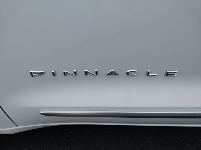 New 2026 Chrysler Pacifica Pinnacle image 26