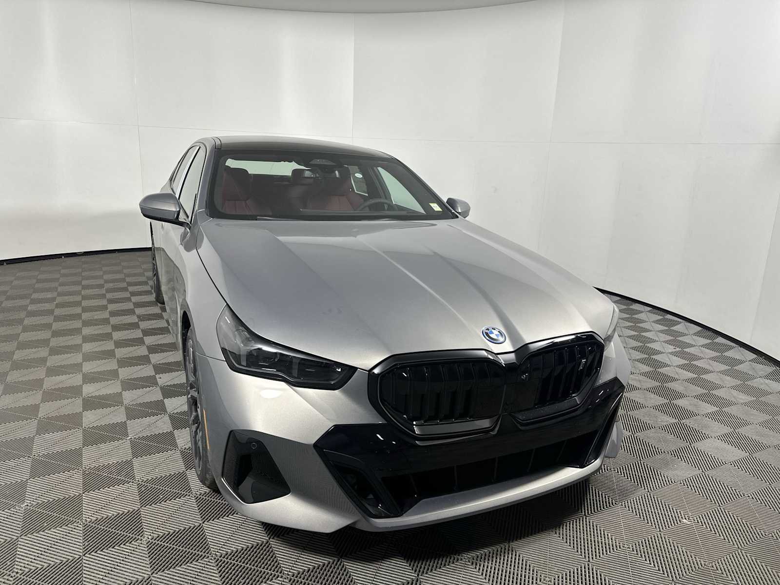 New 2026 BMW i5 eDrive40 w/ M Sport Package image 6