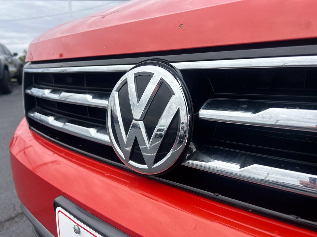 Used 2018 Volkswagen Tiguan SE AWD/4WD image 8