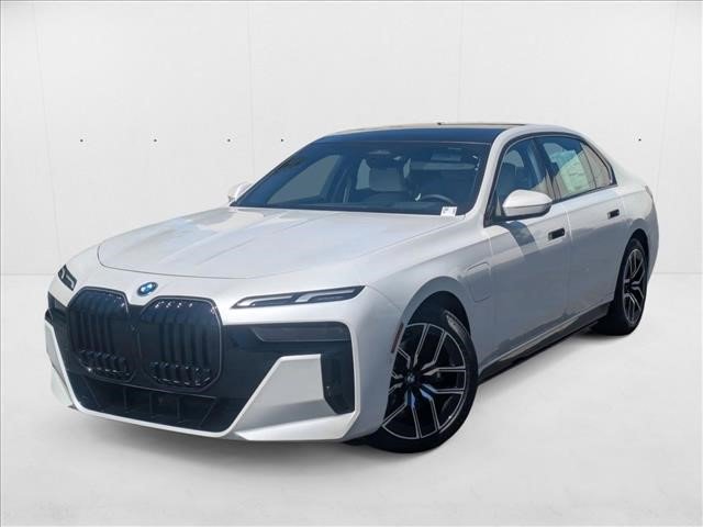 New 2025 BMW 750e xDrive w/ Premium Package image 1