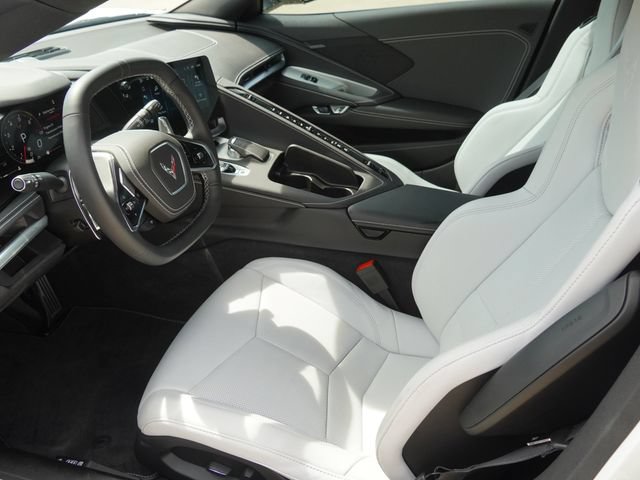 Used 2025 Chevrolet Corvette Stingray Convertible w/ 1LT RWD image 14