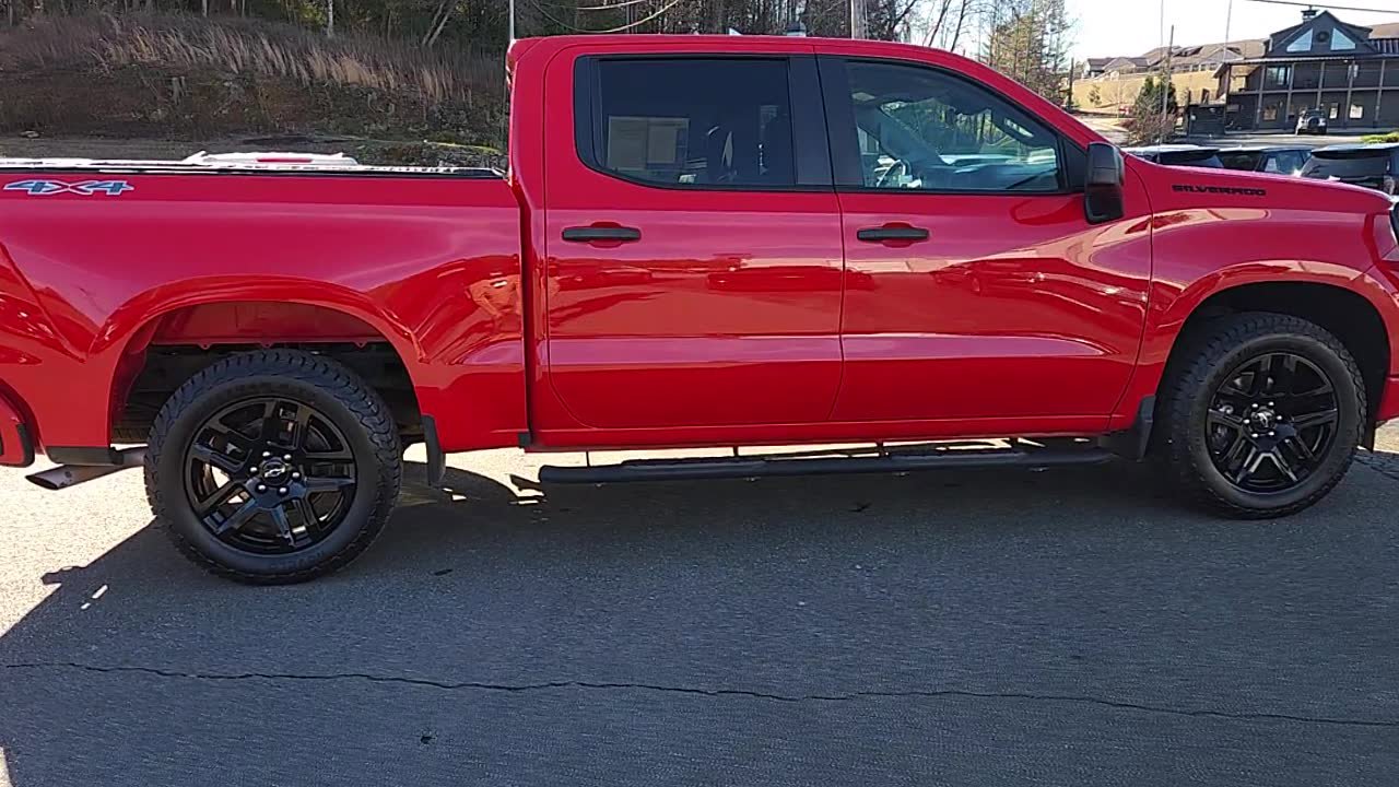 Used 2023 Chevrolet Silverado 1500 Custom w/ LPO, Dark Essentials Package image 9