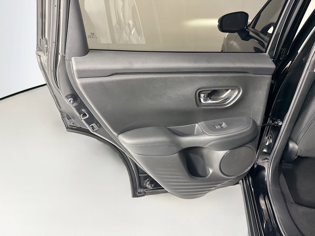 Certified 2023 Honda HR-V LX image 26