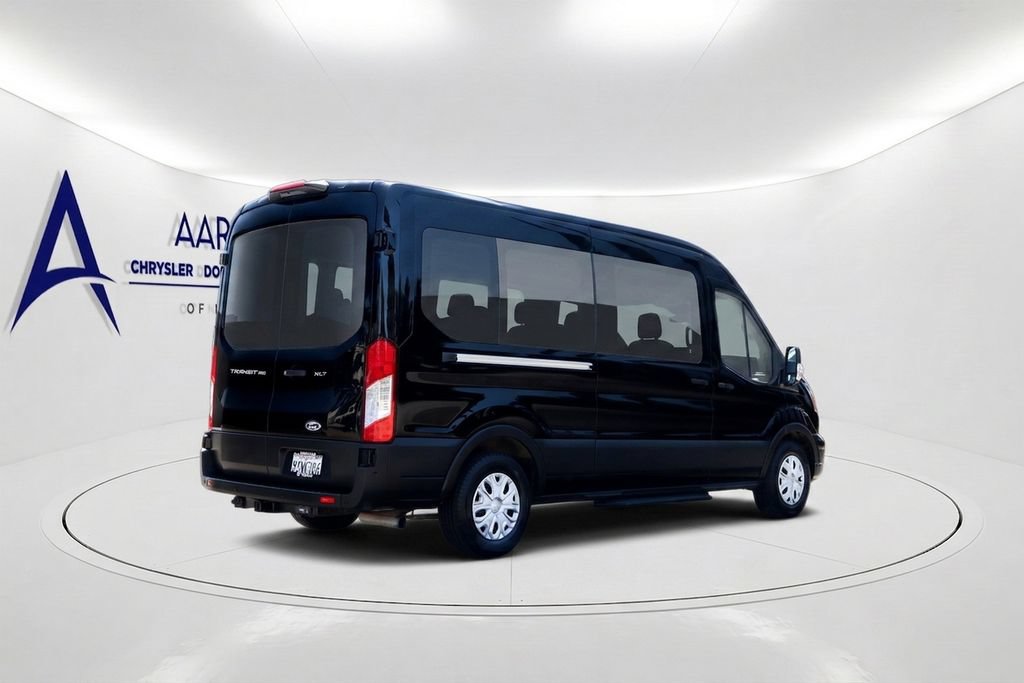 Used 2025 Ford Transit 350 XLT RWD image 4