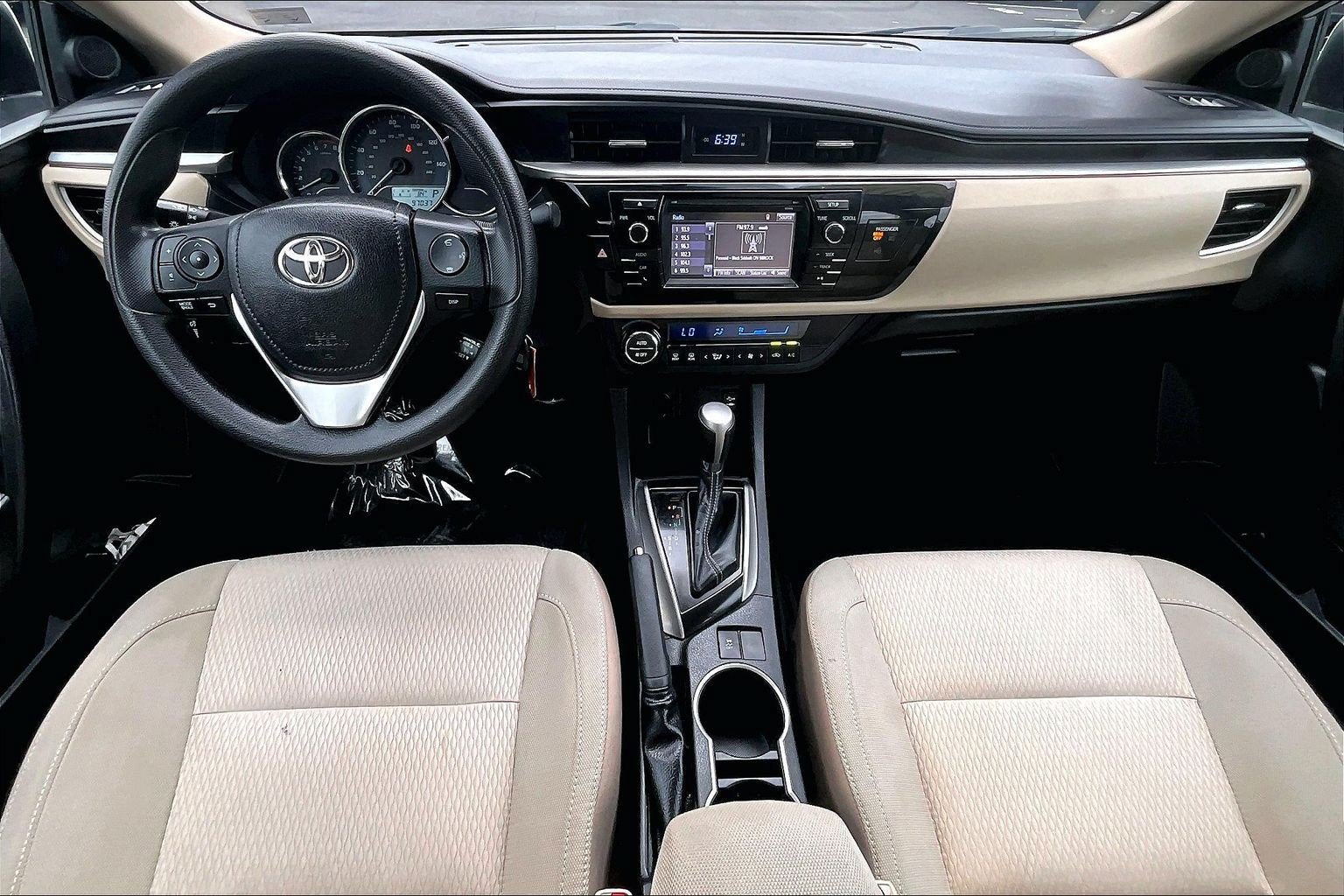 Used 2014 Toyota Corolla LE FWD image 14