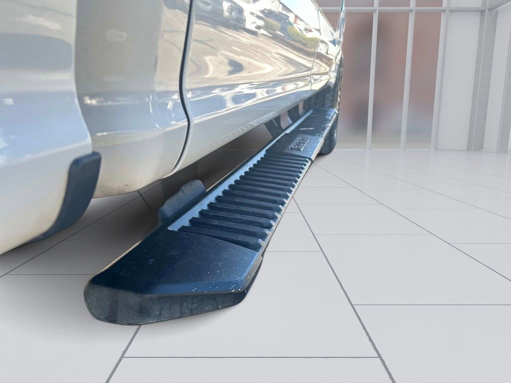 Used 2022 Ford F250 XLT w/ FX4 Off-Road Package image 12