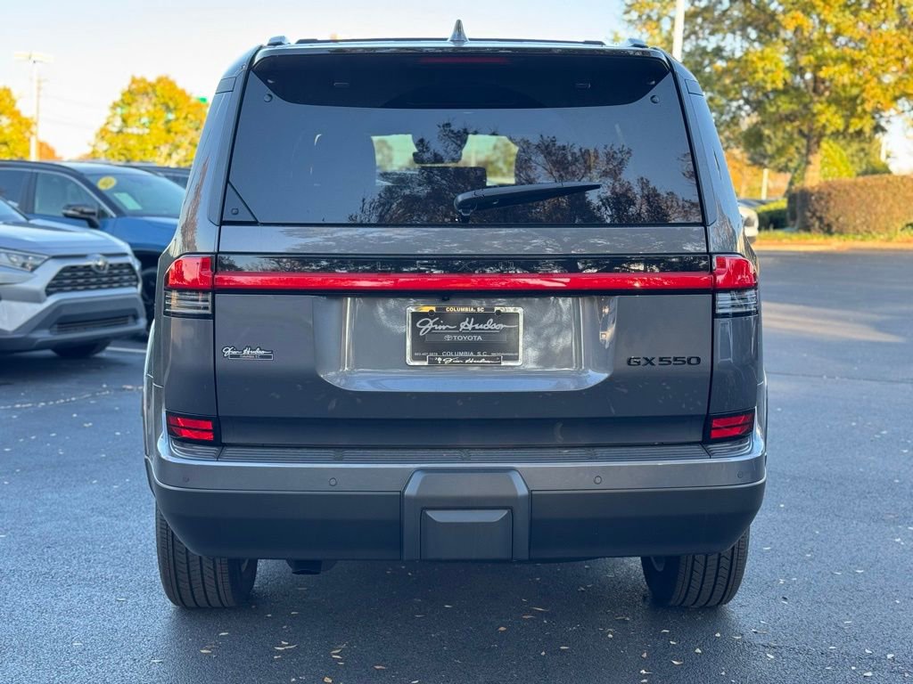 Used 2025 Lexus GX 550 image 13