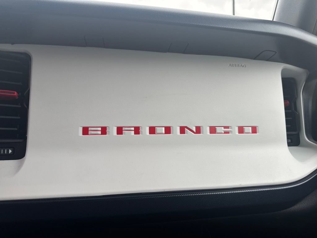 Used 2024 Ford Bronco Heritage Edition image 42