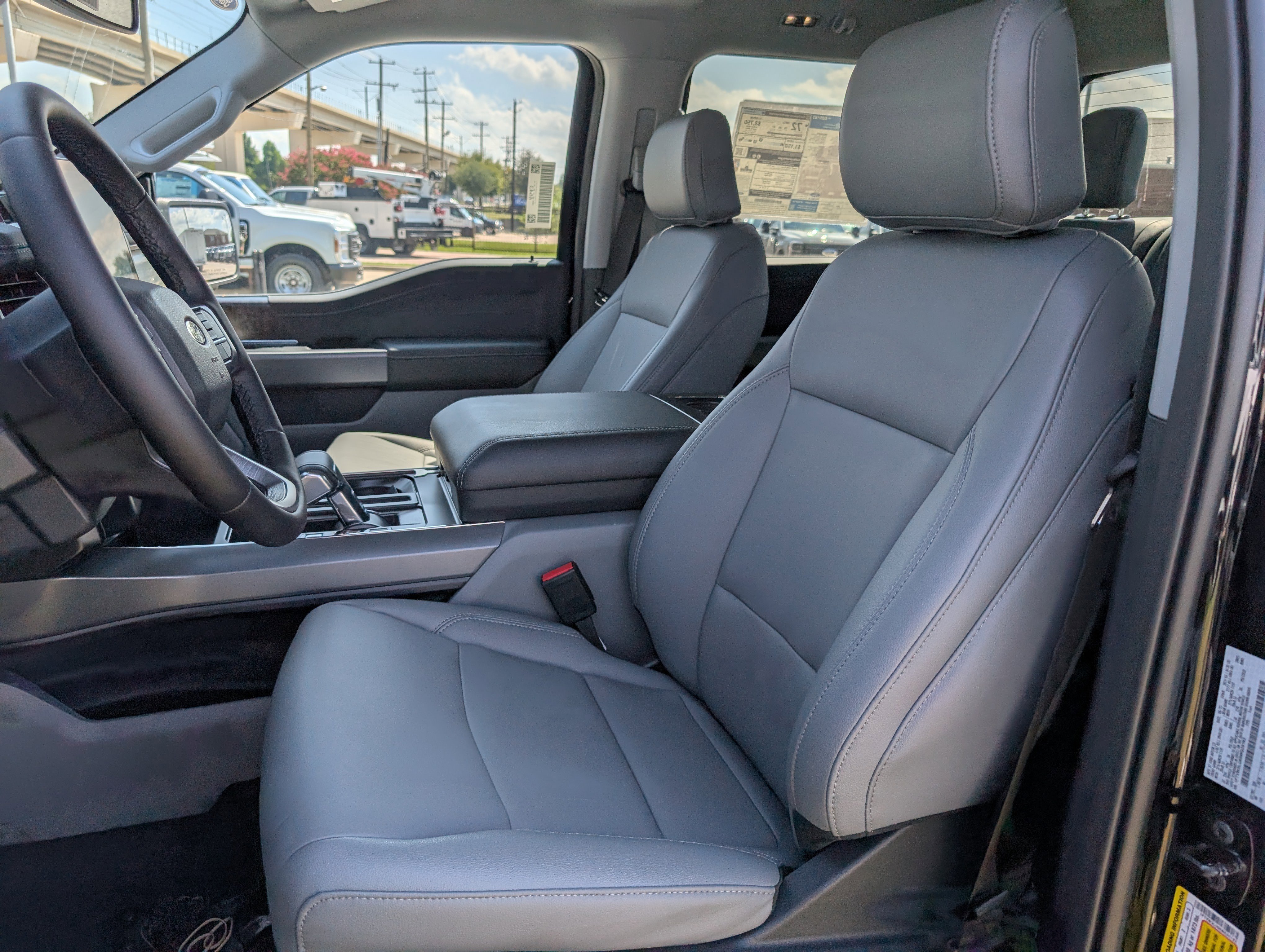 New 2025 Ford F150 Lightning Flash image 24