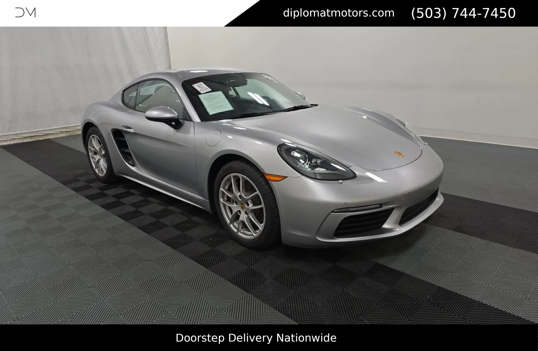 Used 2024 Porsche 718 Cayman w/ Premium Package image 3